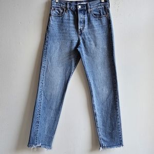 Levi's Wedgie Straight-Leg Jeans